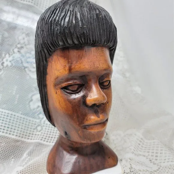 Vintage Hand Carved Woman's Head Figurine - Picture 6 of 9